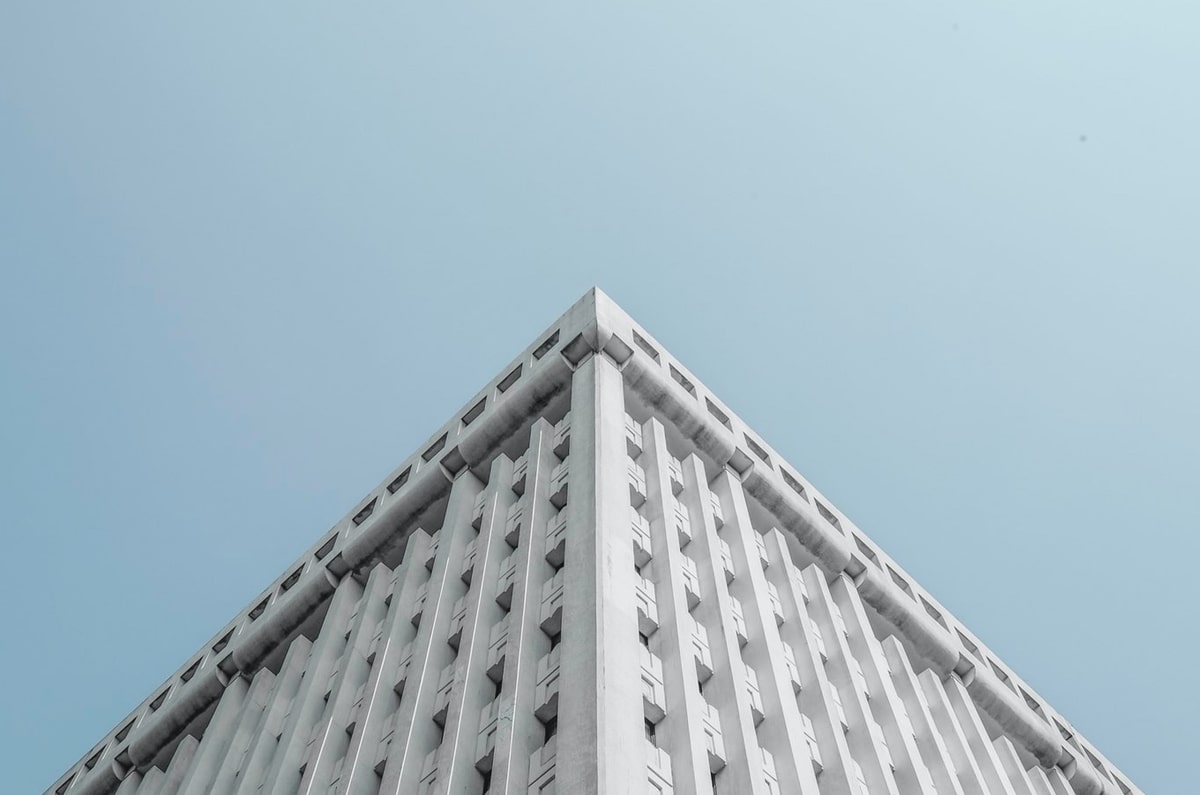 乐鱼体育平台-米勒25分布里奇斯19分 黄蜂狂胜篮网31分