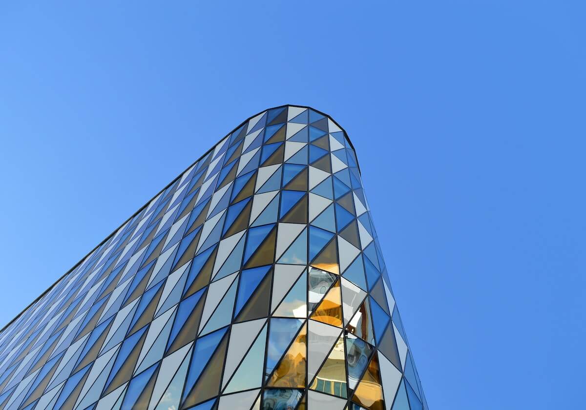 乐鱼app-邦马蒂到场参加主席选举投票，拉波尔塔打趣：你的票顶三票